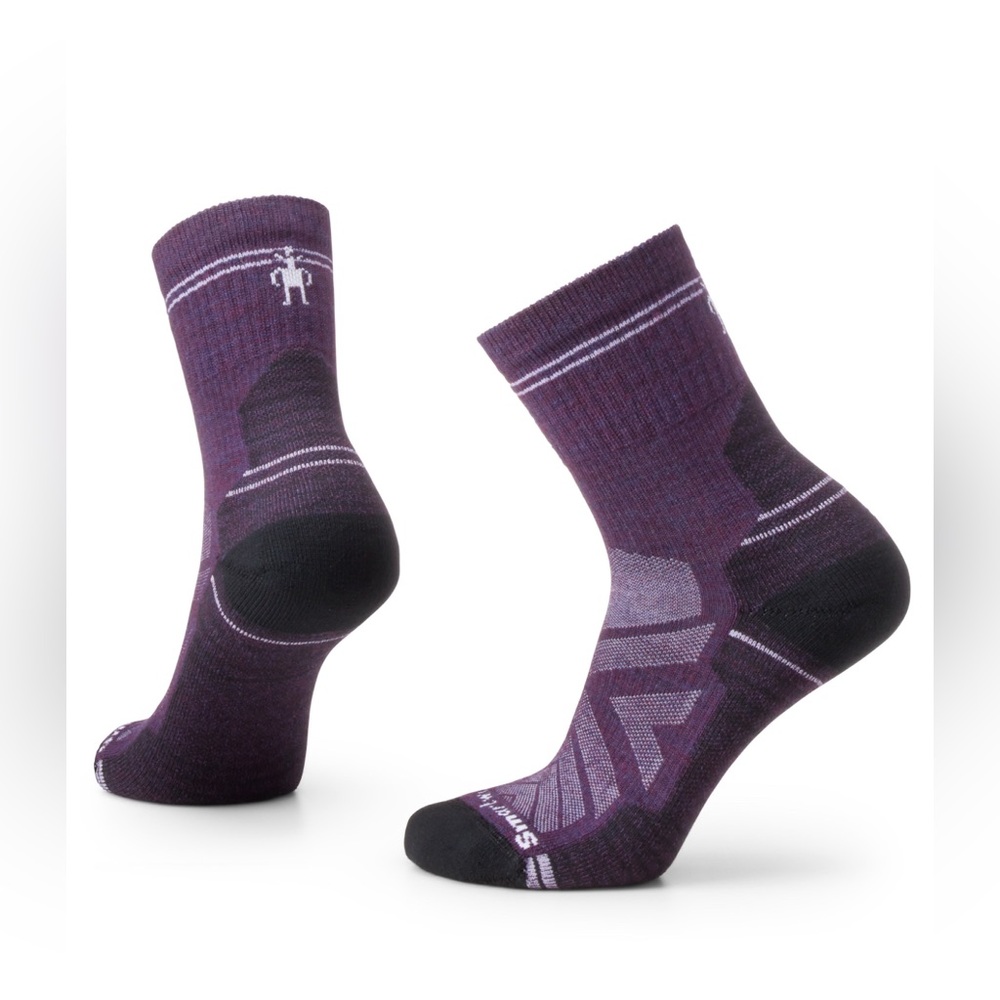 Smartwool Women’s Merino Hike Light Cushion Med Crew  Purple Iris Medium…